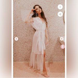 Untamed Petals Serena Bridal / Maternity Robe